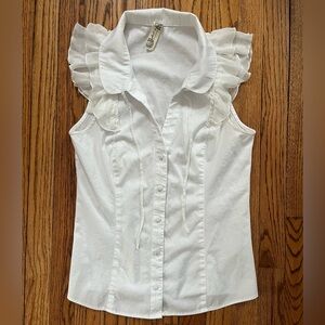 Free People White Ruffle Sleeves Blouse Fabric Covered Buttons Sz. S/M Feminie